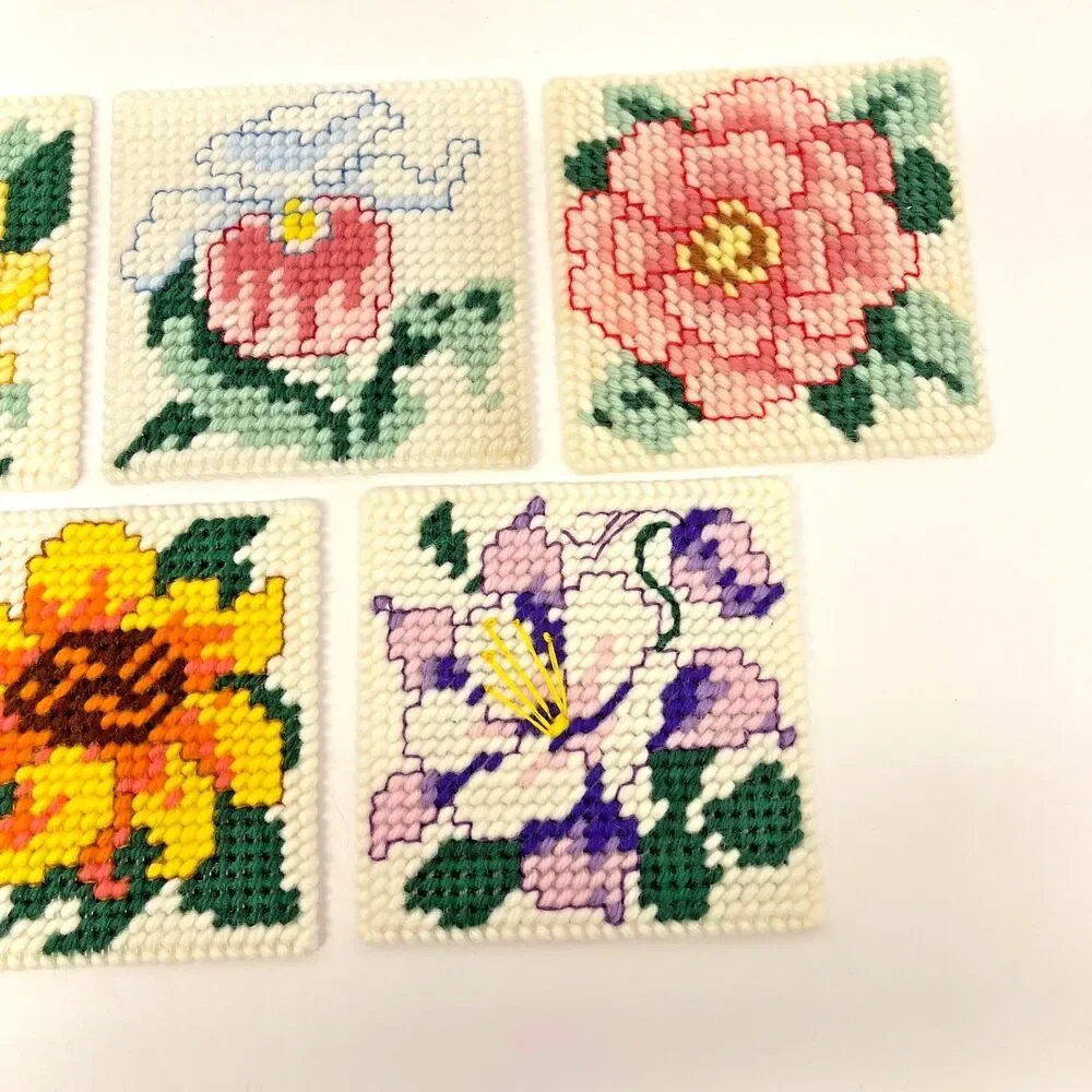 Vintage Handmade Needlepoint Floral Coasters Set of 7 w/ Yarn Covered Box 4in